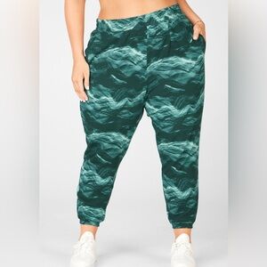 Fabletics Cloe Slim Sweatpant size 2x